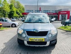 Grau Gebraucht 2012 Skoda Yeti SUV | 4.200 € (Fairer Preis)