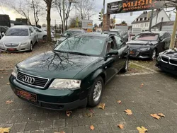 Grün Gebraucht 1997 Audi A6 Limousine | 3.450 € (Fairer Preis)