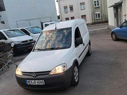 Weiß Gebraucht 2006 Opel Combo Van / Kleinbus | 3.000 € (Fairer Preis)