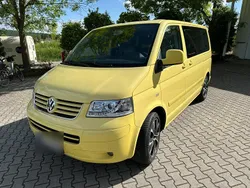 Gelb Gebraucht 2005 VW T5 Highline Van | 19.800 €