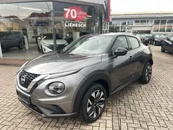 Grau Neu 2025 Nissan Juke Acenta SUV | 24.895 € (Fairer Preis)