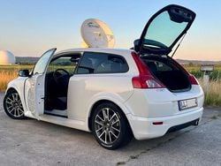 Weiß Gebraucht 2007 Volvo C30 R-Design Kleinwagen | 4.800 € (Fairer Preis)