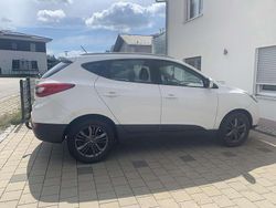 Weiß Gebraucht 2014 Hyundai ix35 Edition SUV | 9.999 € (Fairer Preis)