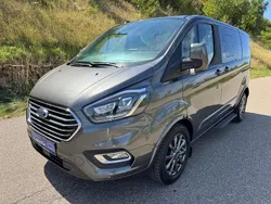 Grau Gebraucht 2021 Ford Tourneo Custom Van / Kleinbus | 34.999 € (Teuer)