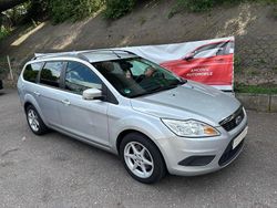 Polarsilber metallic Gebraucht 2009 Ford Focus Style Kombi | 2.300 € (Fairer Preis)