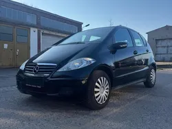 Schwarz Gebraucht 2005 Mercedes A150 Classic Kleinwagen | 2.590 € (Fairer Preis)