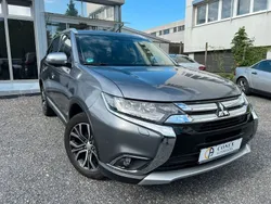 Grau Gebraucht 2018 Mitsubishi Outlander SUV | 16.990 € (Fairer Preis)