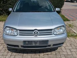 Silber Gebraucht 2001 VW Golf IV Kleinwagen | 680 € (Guter Preis)