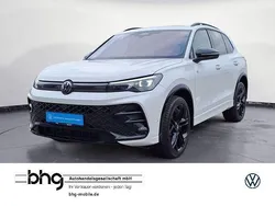 Weiß Gebraucht 2024 VW Tiguan R-line SUV | 49.950 € (Etwas zu teuer)