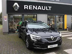 Blackpearlschwarz Gebraucht 2021 Renault Mégane Kombi | 17.590 €