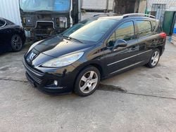 Schwarz Gebraucht 2011 Peugeot 207 Premium Kombi | 1.999 € (Guter Preis)
