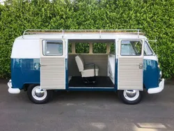 Blau Gebraucht 1966 VW T1 Van | 20.000 €