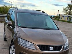 Braun Gebraucht 2011 Seat Alhambra Ecomotive Van / Kleinbus | 8.200 € (Fairer Preis)