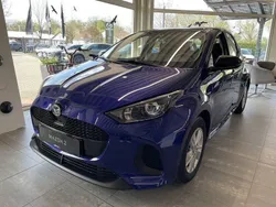 Blau Neu 2025 Mazda 2 Center-Line Limousine | 25.480 € (Etwas zu teuer)