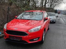 Rot Gebraucht 2016 Ford Focus Kombi | 4.000 € (Guter Preis)