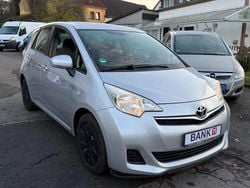 Silber Gebraucht 2013 Toyota Verso-S Life Van / Kleinbus | 6.750 € (Fairer Preis)