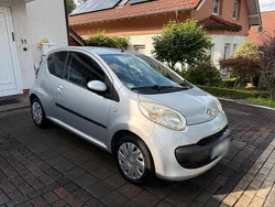 Silber Gebraucht 2005 Citroën C1 Kleinwagen | 1.100 € (Fairer Preis)