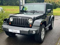 Black clear coat Gebraucht 2010 Jeep Wrangler Unlimited Sahara SUV | 22.900 € (Fairer Preis)