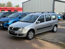 Grau Gebraucht 2010 Dacia Logan MCV Lauréate Kombi | 2.990 € (Fairer Preis)