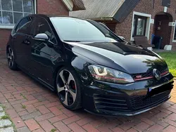 Schwarz Gebraucht 2014 VW Golf VII GTI Limousine | 17.250 € (Etwas zu teuer)