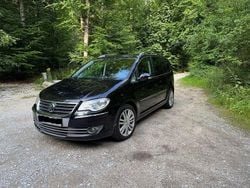 Schwarz Gebraucht 2007 VW Touran Highline Van / Kleinbus | 2.200 € (Guter Preis)