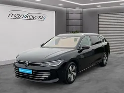 Schwarz Gebraucht 2024 VW Passat Elegance Kombi | 38.907 €