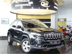Schwarz metallic Gebraucht 2014 Jeep Cherokee Limited SUV | 17.950 € (Teuer)