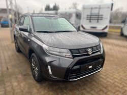 Grau Gebraucht 2024 Suzuki Vitara Comfort+ SUV | 28.960 € (Teuer)