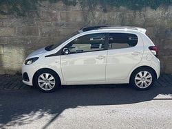 Weiß Gebraucht 2018 Peugeot 108 Active Kleinwagen | 9.200 € (Fairer Preis)