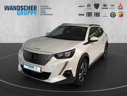 Weiß Gebraucht 2021 Peugeot e-2008 Allure SUV | 16.890 € (Fairer Preis)