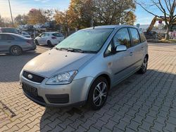 Silber Gebraucht 2004 Ford Focus Trend Limousine | 800 € (Guter Preis)