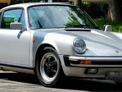 Silber Gebraucht 1987 Porsche 911 | 75.000 €