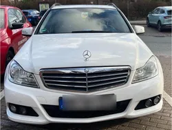 Weiß Gebraucht 2012 Mercedes C180 Kombi | 7.800 €