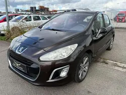 Braun Gebraucht 2012 Peugeot 308 Allure Kleinwagen | 4.649 € (Fairer Preis)