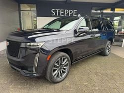 Blau Neu 2025 Cadillac Escalade SUV | 119.900 € (Superpreis)