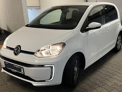 Weiß Gebraucht 2023 VW e-up! Kleinwagen | 16.600 € (Guter Preis)
