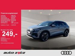 Grau Gebraucht 2024 Audi Q4 e-tron Sport SUV | 41.990 € (Fairer Preis)