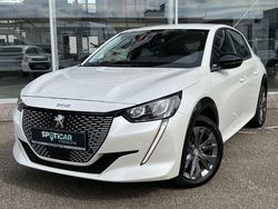 Weiss Gebraucht 2022 Peugeot e-208 Allure Kleinwagen | 19.980 € (Teuer)