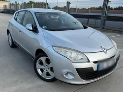 Silber Gebraucht 2010 Renault Mégane III Limousine | 2.999 € (Superpreis)
