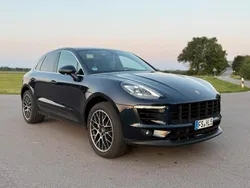 Blau Gebraucht 2017 Porsche Macan S SUV | 32.890 € (Etwas zu teuer)