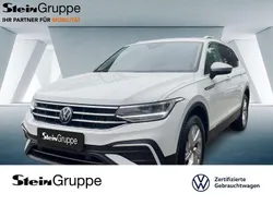 Weiß Gebraucht 2024 VW Tiguan Allspace Life SUV | 37.470 € (Fairer Preis)