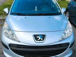 Grau Gebraucht 2007 Peugeot 207 Kleinwagen | 3.250 € (Fairer Preis)