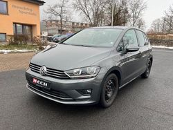 Grau Gebraucht 2017 VW Golf Sportsvan Comfortline Van / Kleinbus | 5.350 €