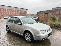 Silber Gebraucht 2003 VW Golf IV Pacific Limousine | 750 € (Superpreis)