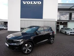Schwarz Gebraucht 2024 Volvo XC40 Plus SUV | 37.900 € (Fairer Preis)