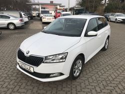Weiß Gebraucht 2021 Skoda Fabia Ambition Kleinwagen | 9.999 € (Superpreis)