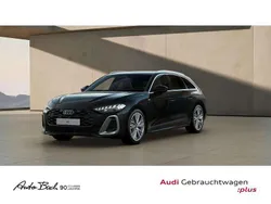 Schwarz (mythosschwarz metallic) Gebraucht 2024 Audi A5 S-Line Coupé | 49.870 € (Superpreis)