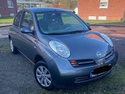 Grau Gebraucht 2004 Nissan Micra Limousine | 1.490 € (Guter Preis)
