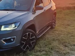 Grau Gebraucht 2020 Jeep Compass Limited SUV | 22.900 € (Etwas zu teuer)