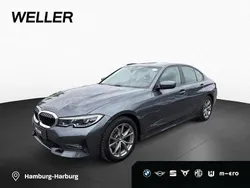 Grau Gebraucht 2021 BMW 320 Shadowline Limousine | 29.850 € (Guter Preis)